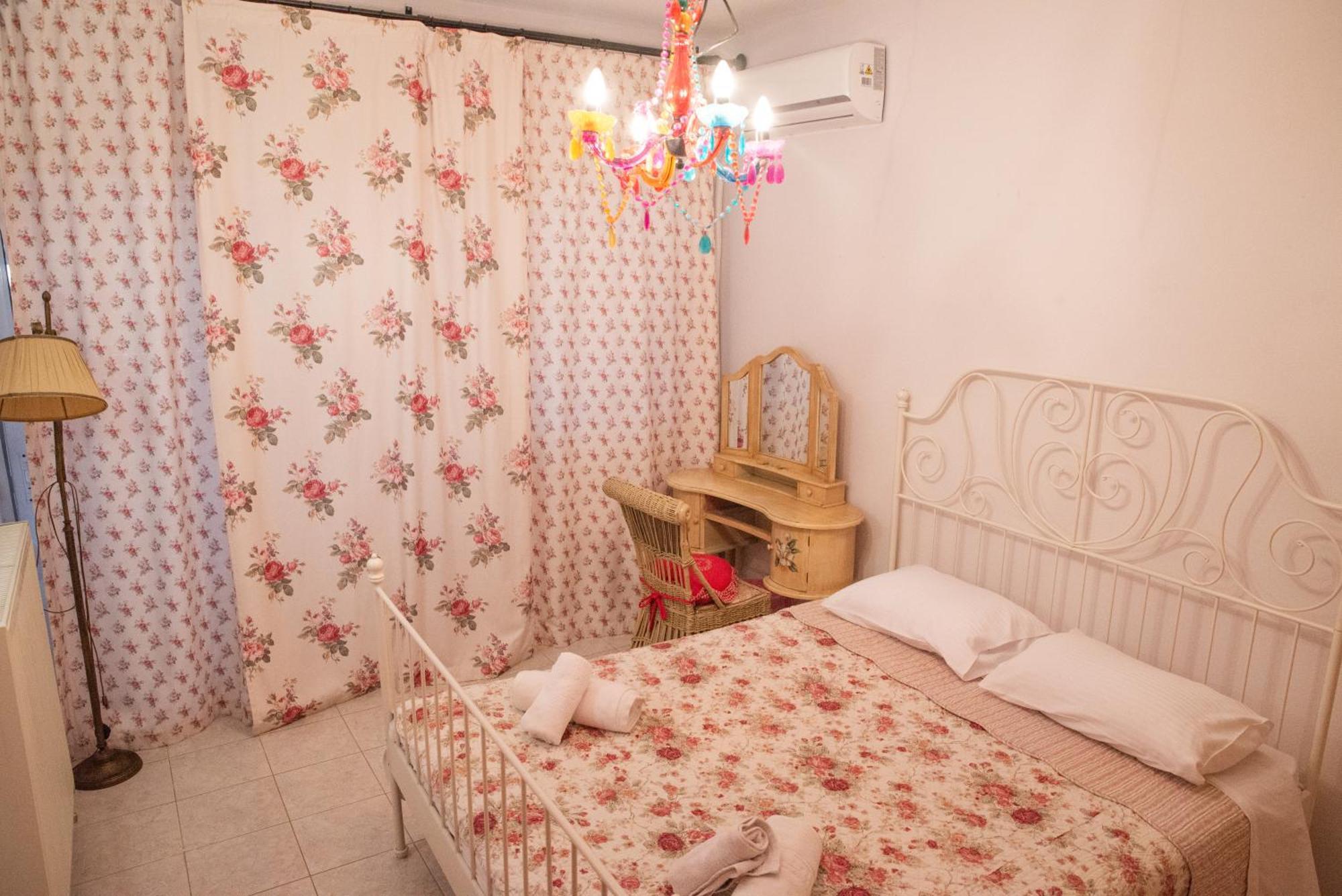 Willa The Early Bird - Cosy 2-Floor House With Garden Aleksandropolis Zewnętrze zdjęcie