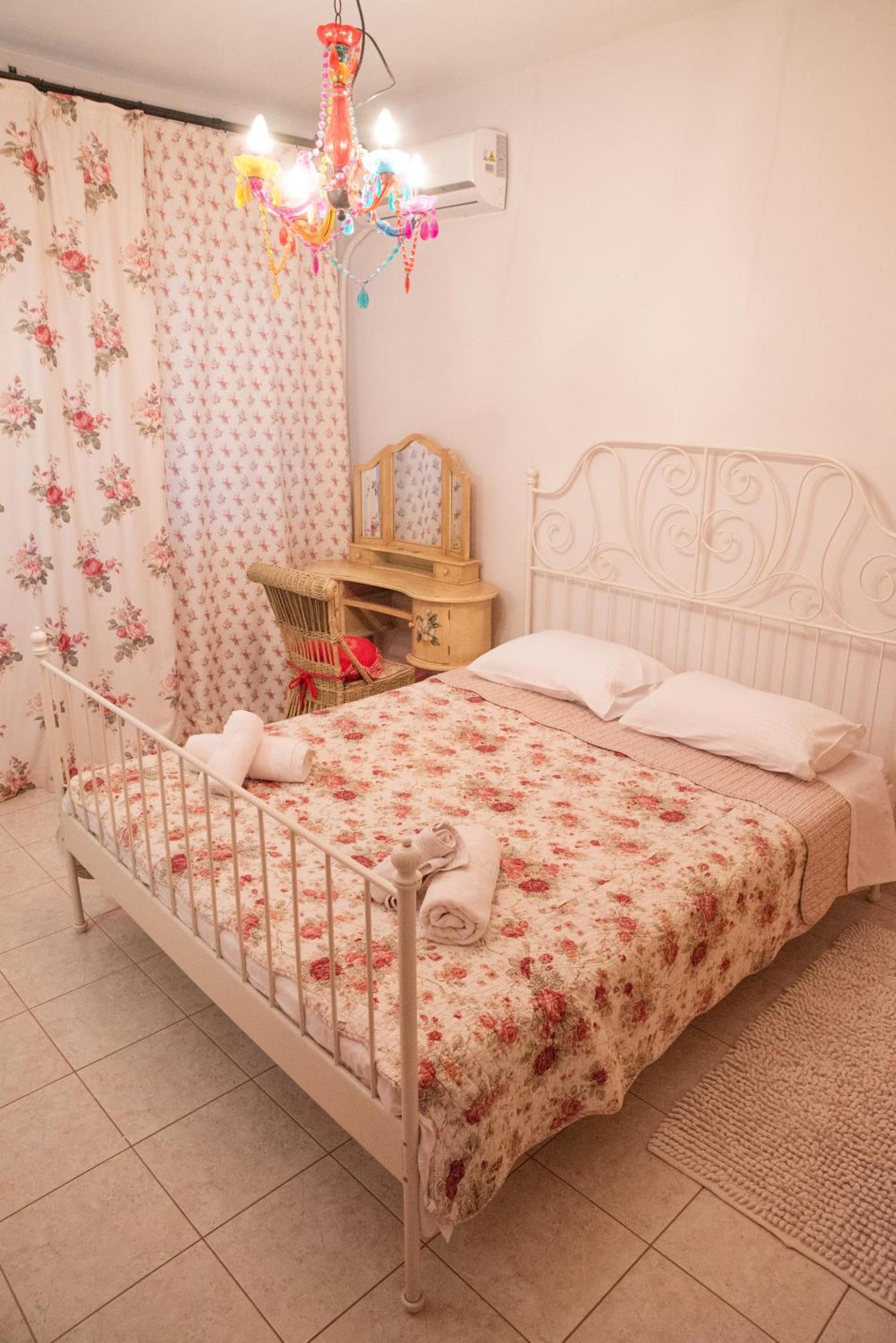 Willa The Early Bird - Cosy 2-Floor House With Garden Aleksandropolis Zewnętrze zdjęcie
