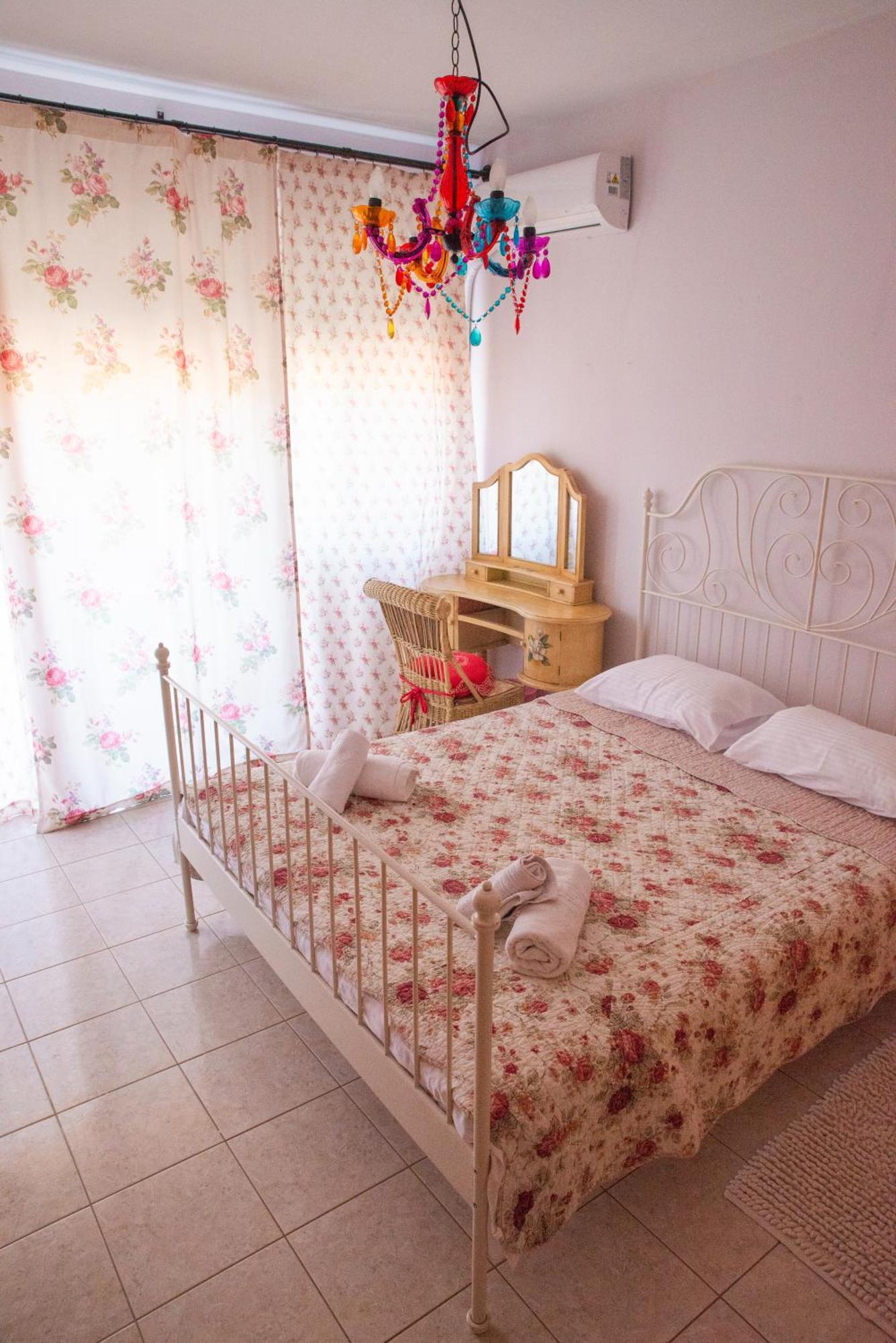 Willa The Early Bird - Cosy 2-Floor House With Garden Aleksandropolis Zewnętrze zdjęcie